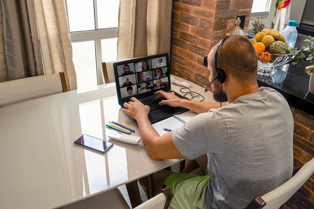 4 maneiras de construir confiança em times híbridos sem perder conexão