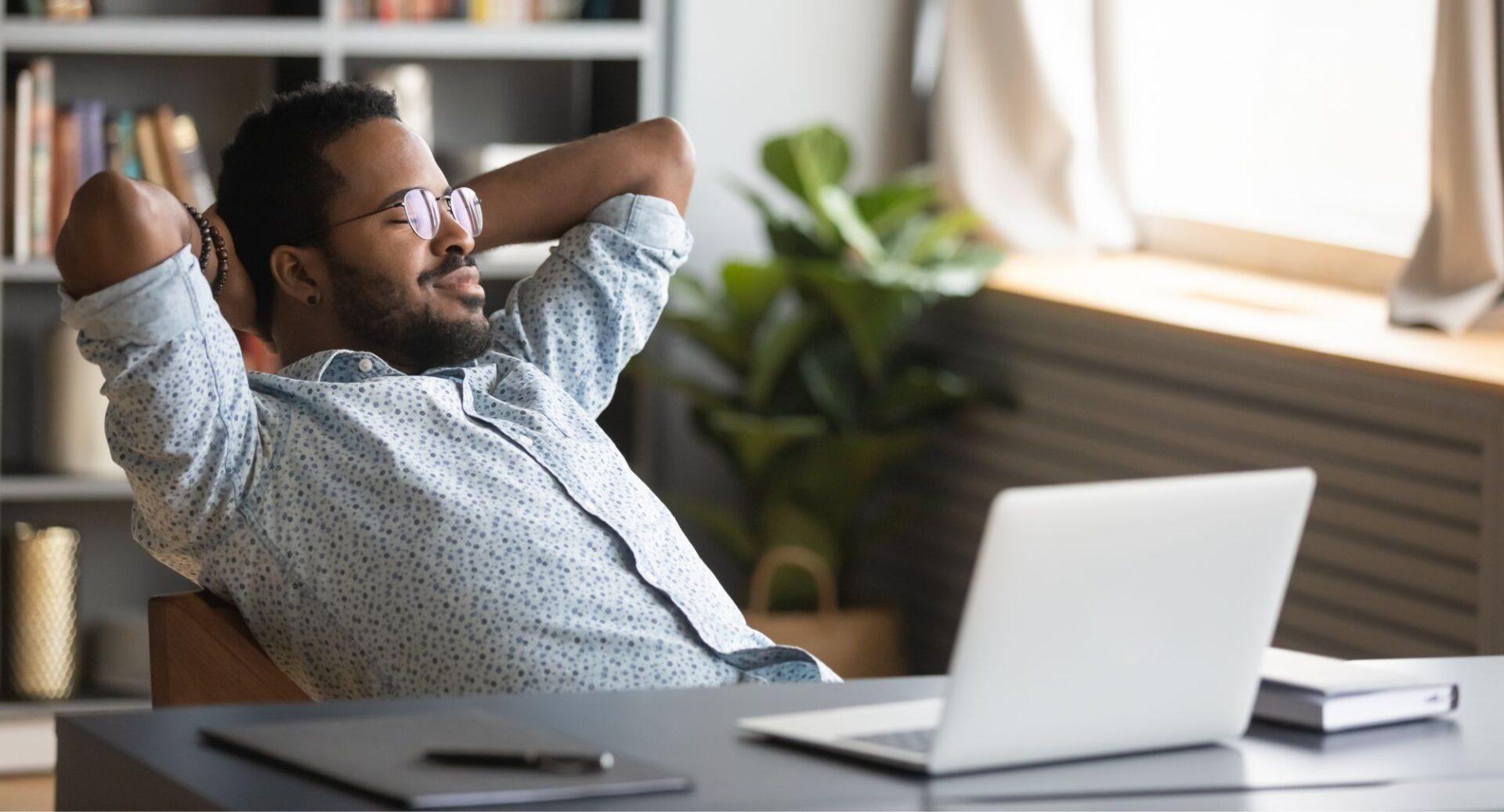 Carreira turbinada: Minha Biblioteca lista 5 e-books para aprimorar competências técnicas e comportamentais