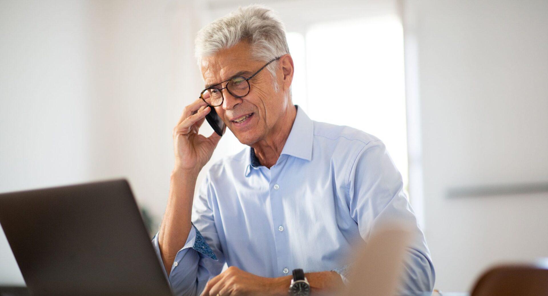 O otimismo que faz empresas errarem prazo e orçamento