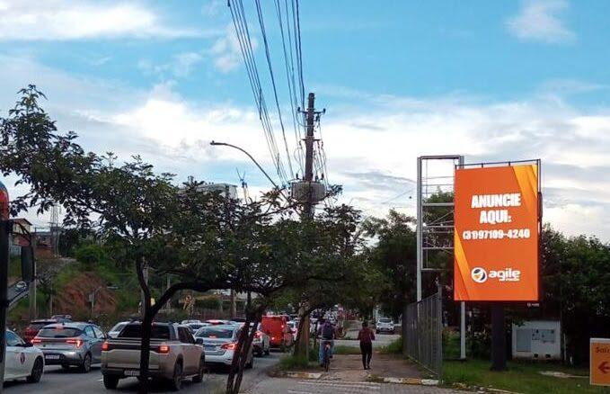 Grupo A e Dahua Technology firmam parceria estratégica para expansão da mídia OOH digital no Brasil