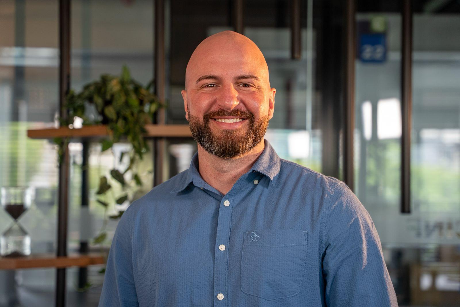 Centralidade no cliente sem visita de campo é só storytelling