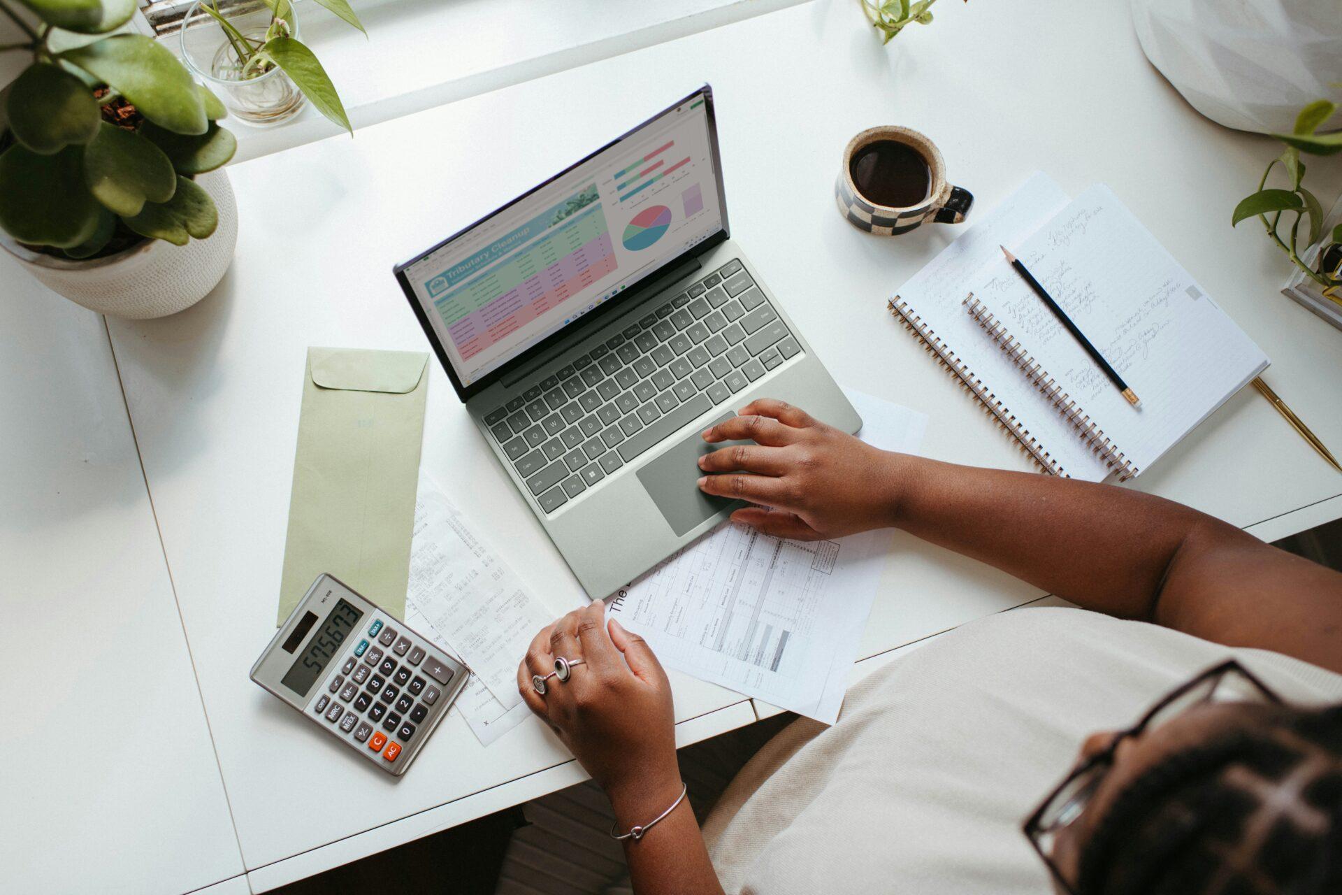 Por que algumas empresas conseguem crescer enquanto outras fecham? Confira oito pilares de negócios sustentáveis e escaláveis