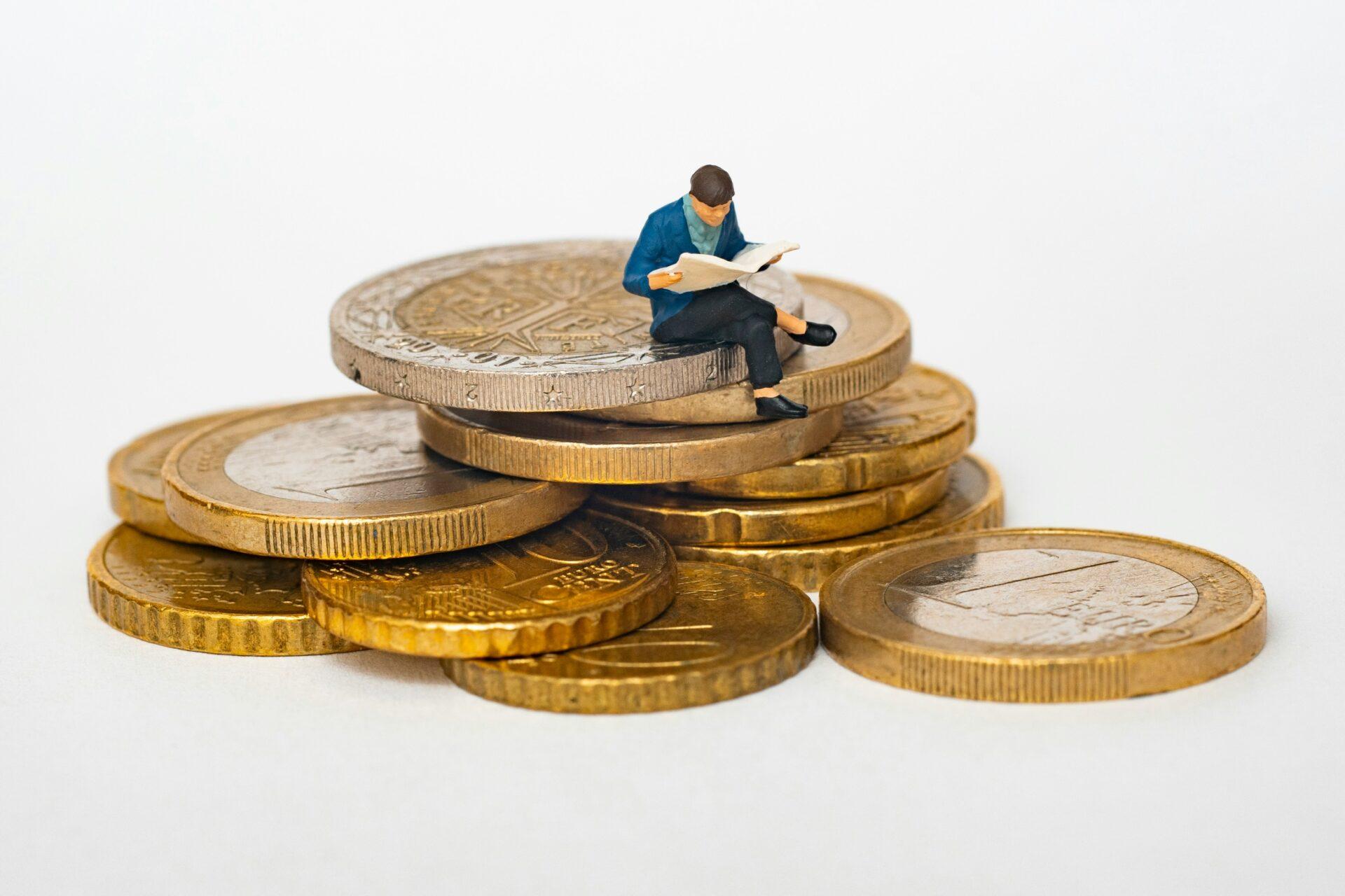 Geração Z vê independência financeira como começo, não como ponto de chegada