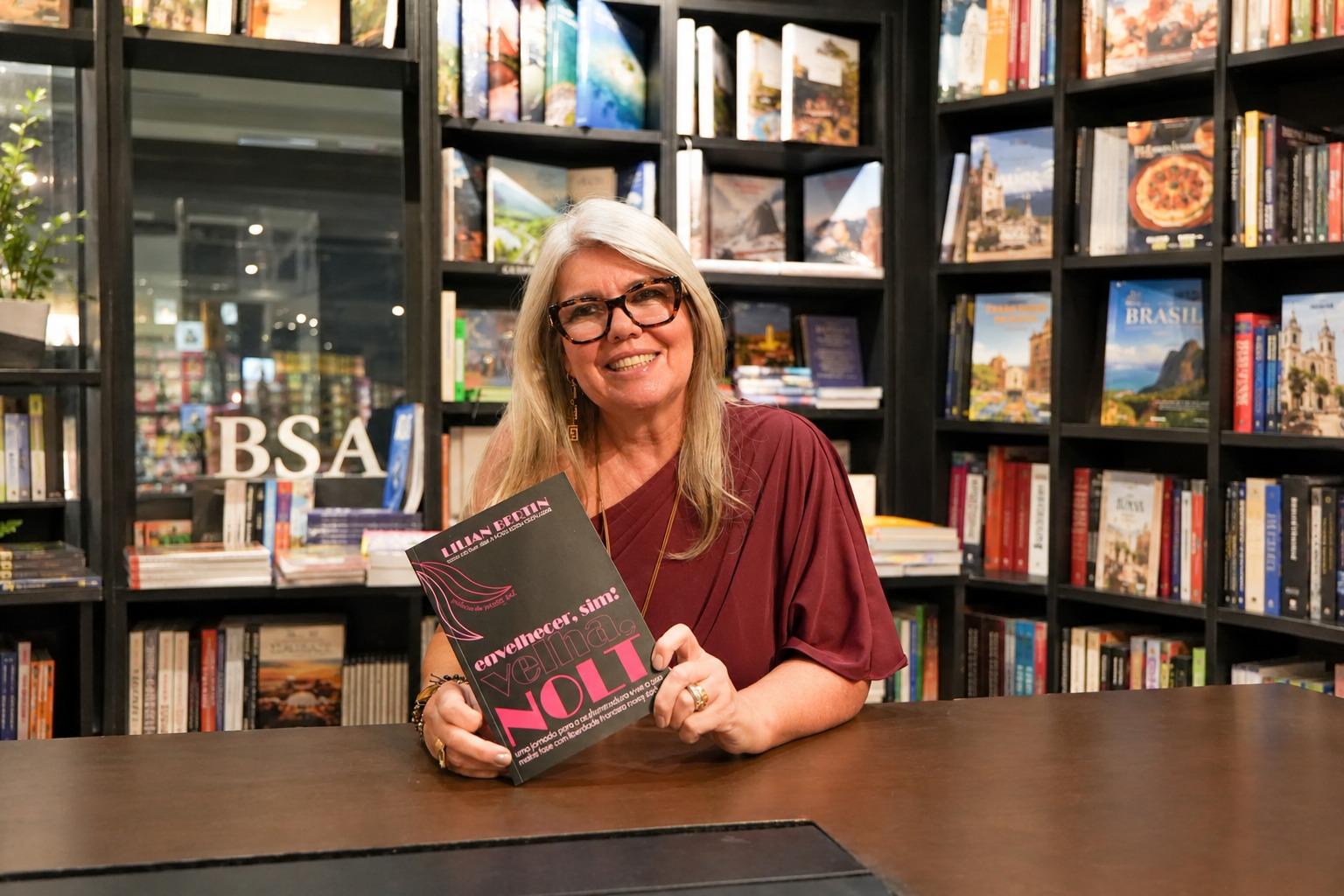 Lilian Bertin lança livro em Brasília sobre maturidade e etarismo feminino
