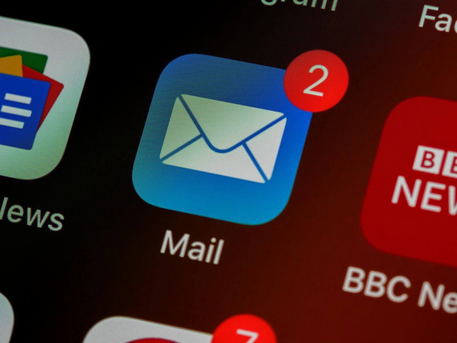 As 5 melhores plataformas de e-mail marketing no Brasil em 2026: preços e recursos